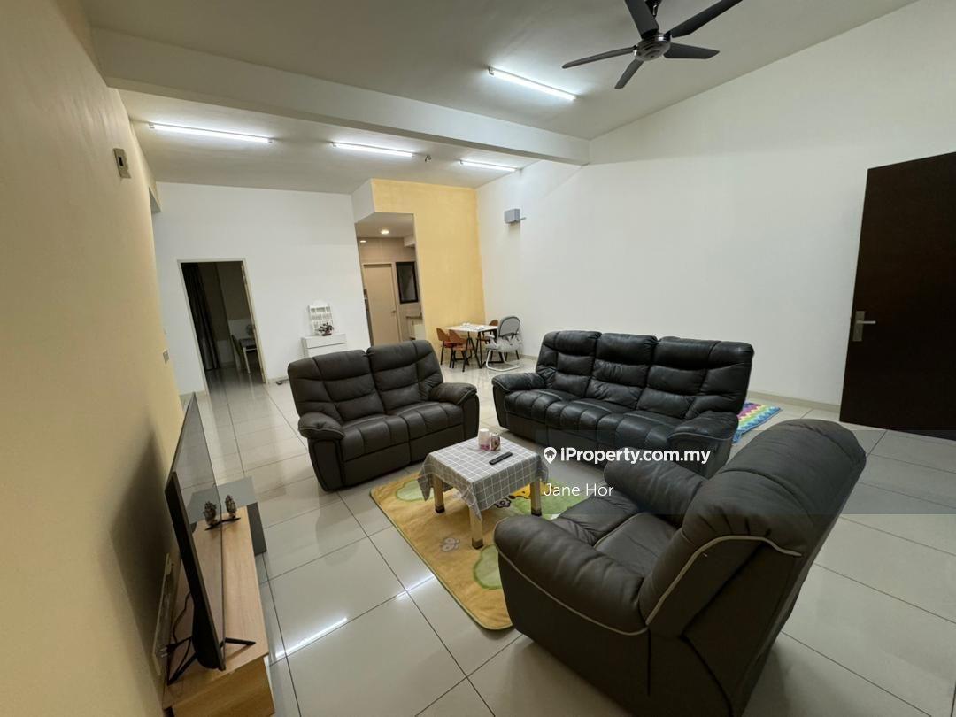 N'dira Townhouse Lower floor 16 Sierra Puchong south
