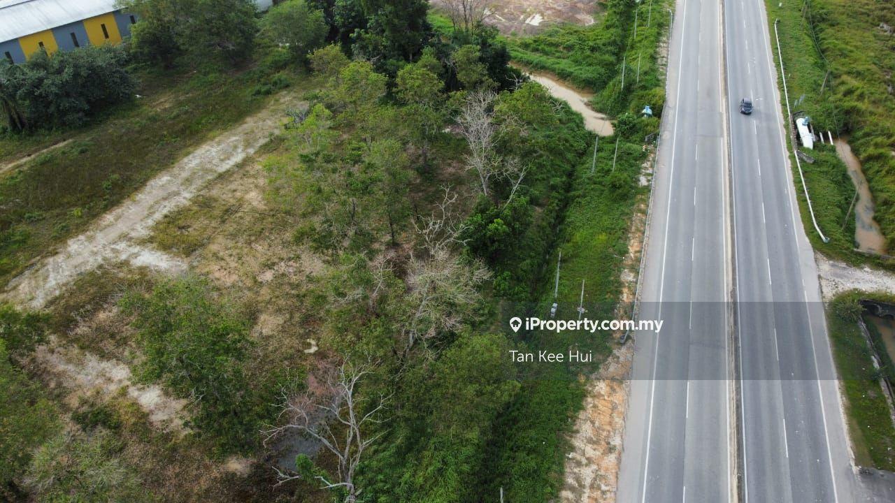 Main Road Industrial Land for Sales