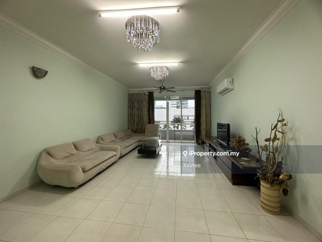 Best Unit Bayswater 1636sf Move In Condition Sea View
