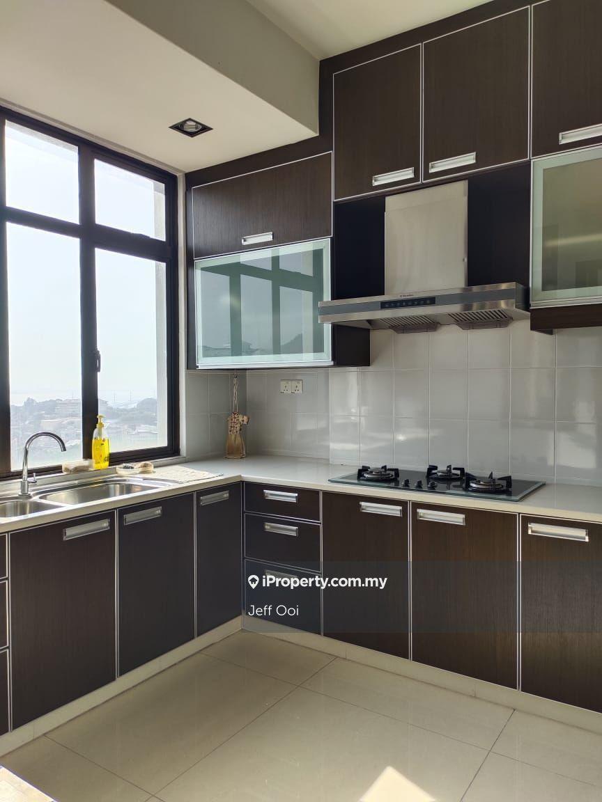 Palm palladium gelugor renovated 1349sf 2cp rare worth nice