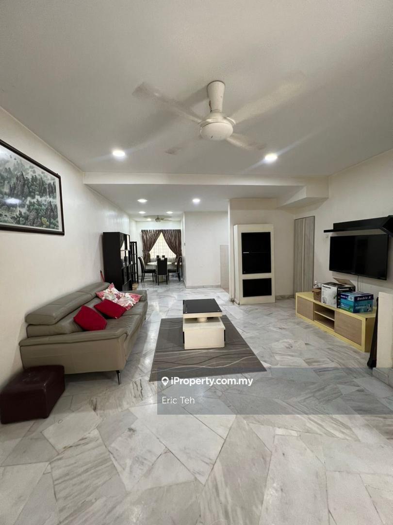 Bandar Bukit Raja 2 Storey Terrace House for Rent (Jalan Inang)