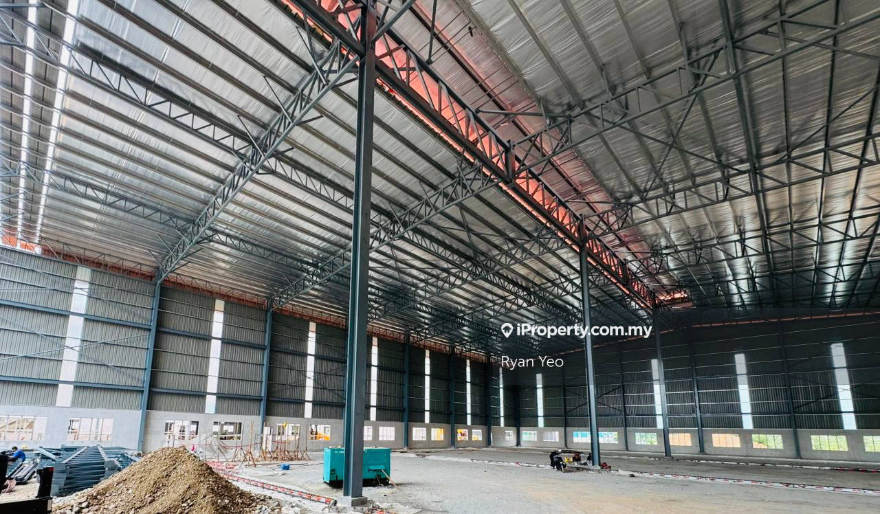 Single Storey Detached Factory with 2 storey Office for Sale
