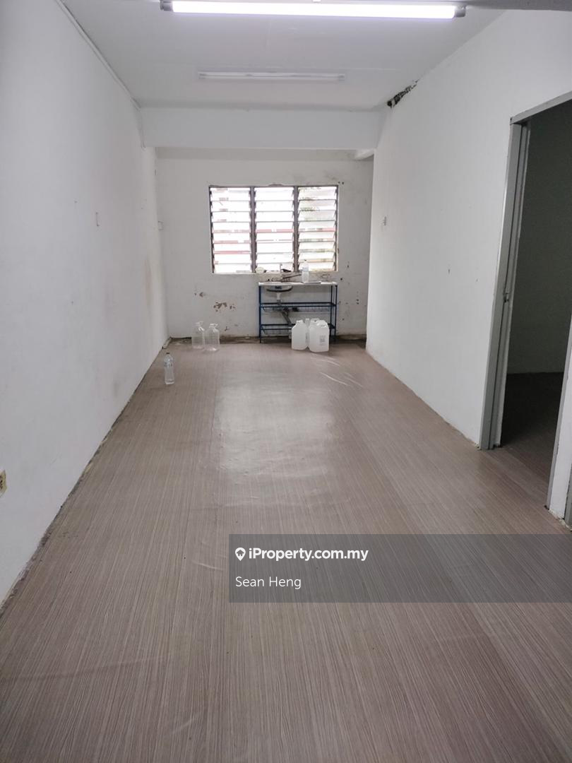 Taman Seruling Sungai Jawi Flat For Rent