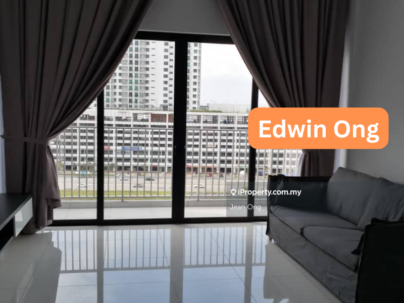 Nice Fully Furnished and Renovated Unit at Batu Kawan for Sale