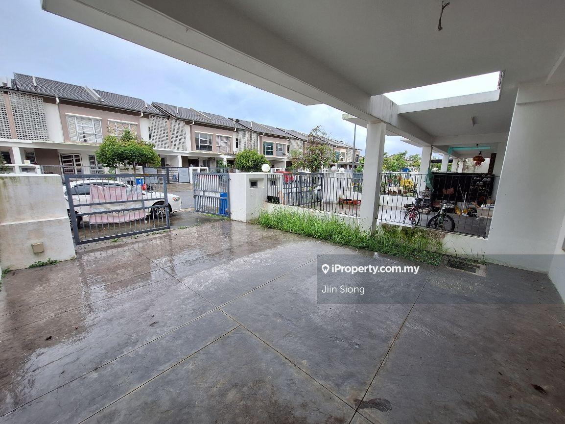 Brand New Unit For Sale in Rimbayu