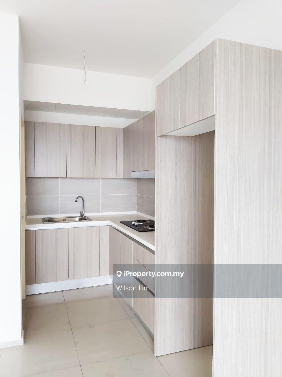 3 rooms Offer Below Market Price!! Hurry to book! @ Gravit8 Klang