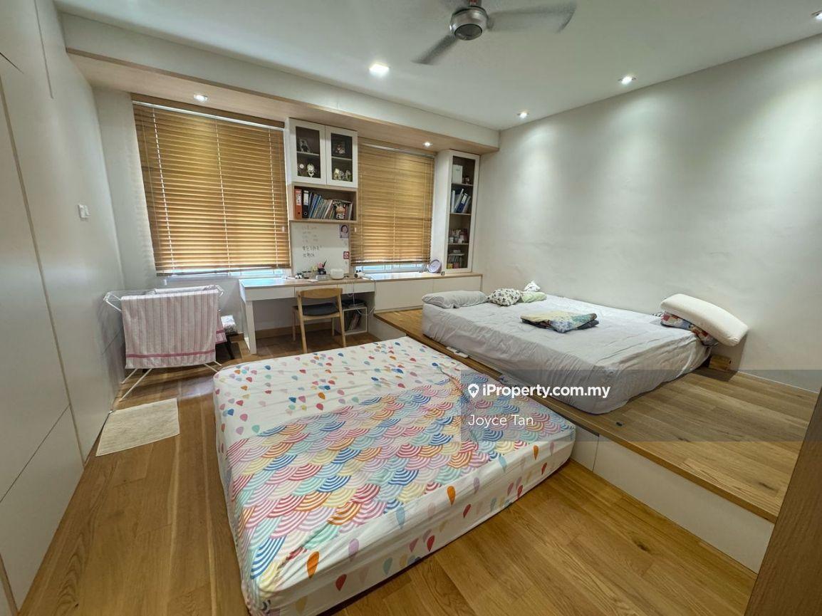 Super Cheap ! Reno Rm 400k Unblock house  @ Setia Indah 