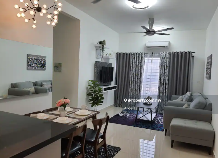 Last 5 Unit! Below market 100k, Fully furnished, Beside Shoplot & Mall