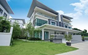 Freehold 3 storey Semi D puchong with rooftop garden