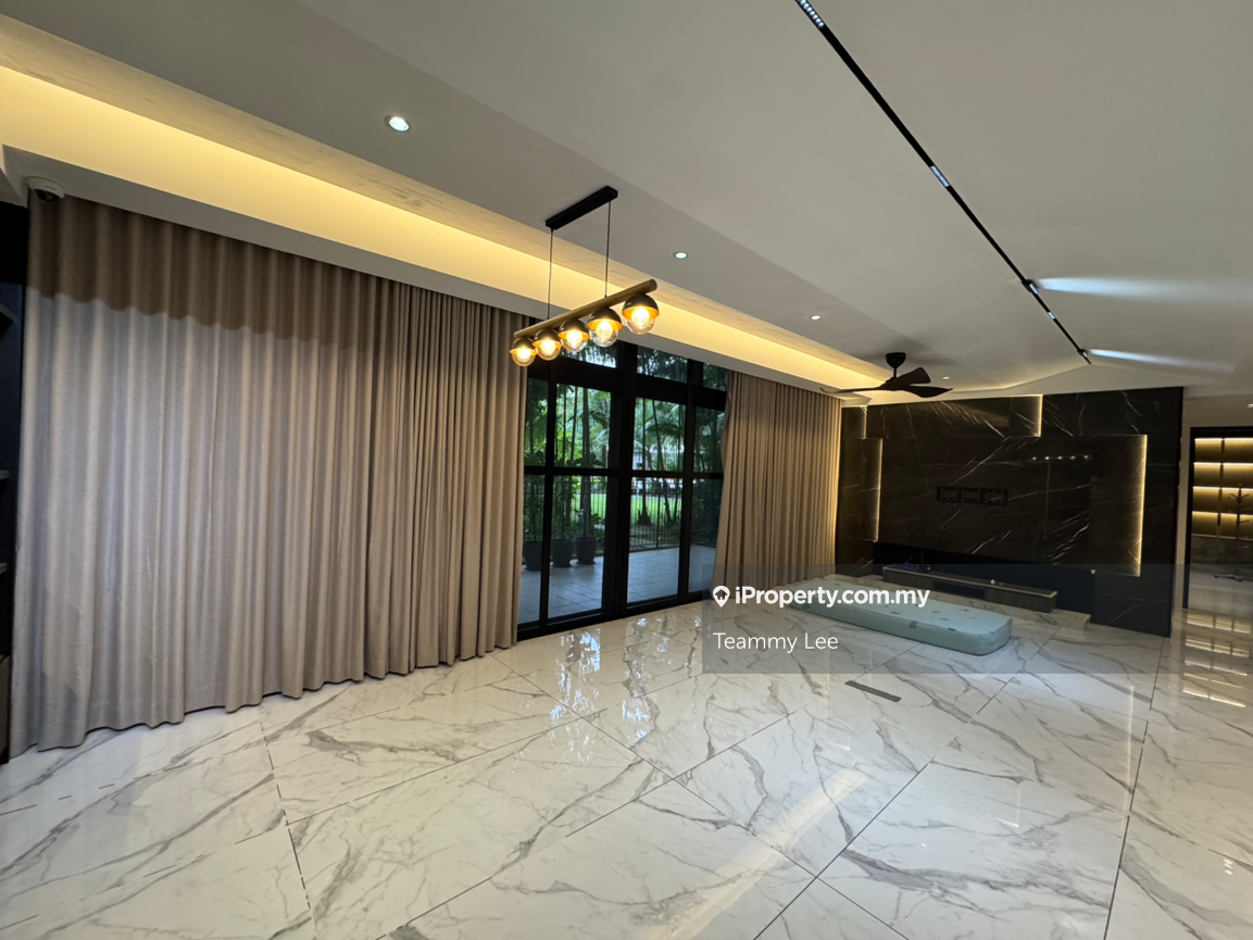 2681sf Windows On The Park Condo , Bandar Tun Hussein Onn C180