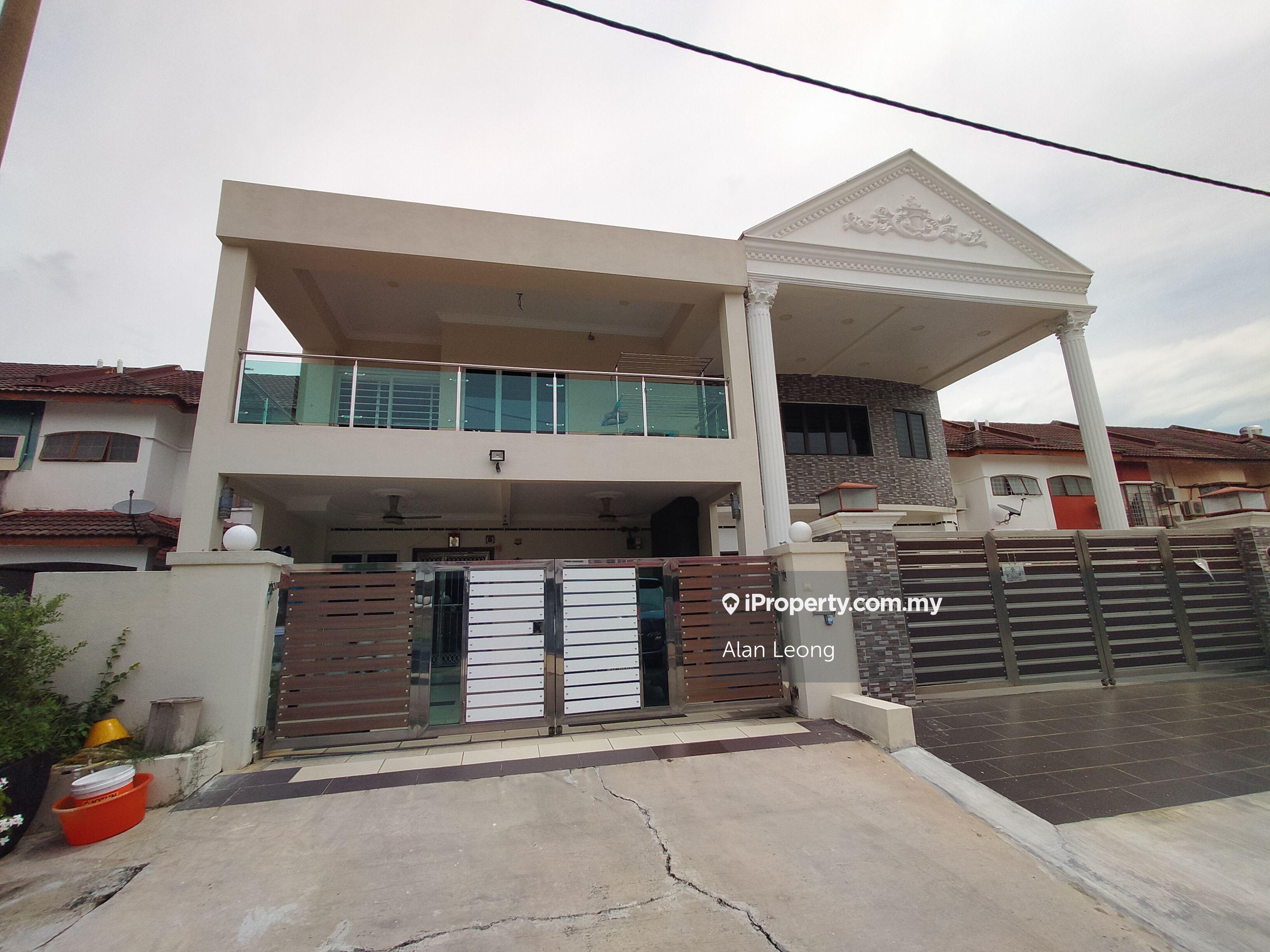 100 Full Loan Renovated Taman kajang utama freehold Super link 2 Story