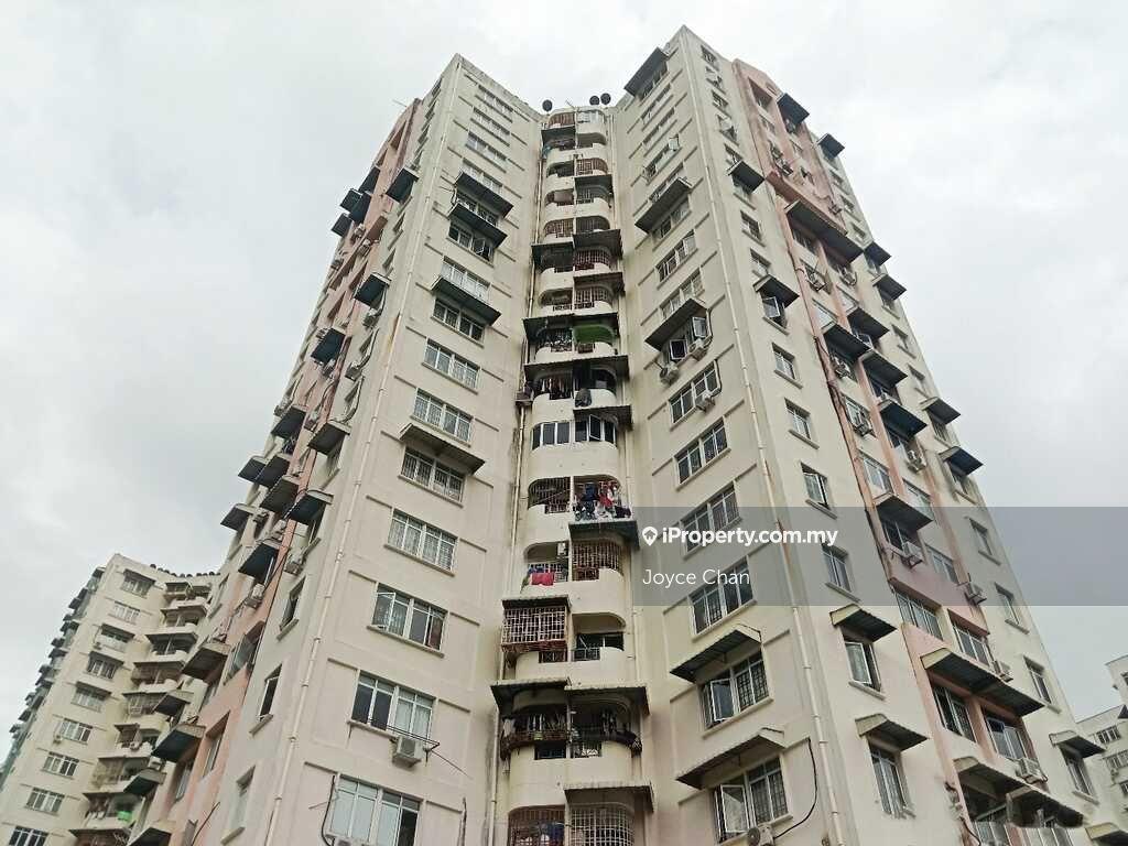 Freehold Apartment - Desa Bayan, Bayan Lepas, Penang