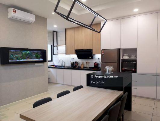 Fully furnished townhouse 3 stories for sale
