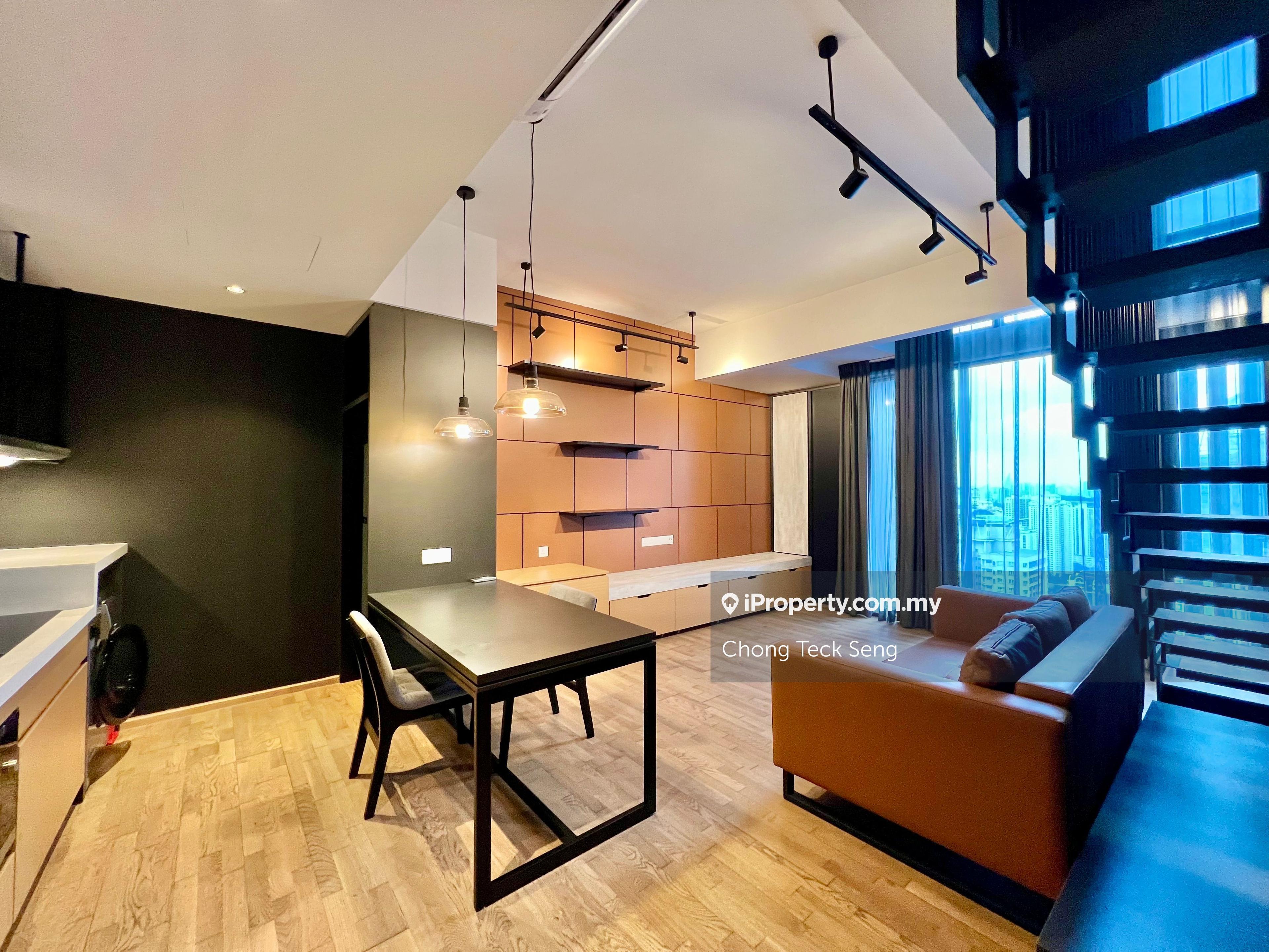 High-floor Brand New Duplex with 2 Carparks