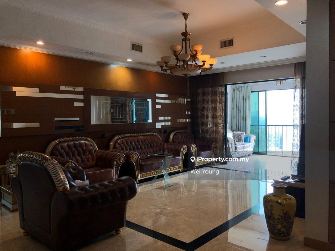 2999 sq feet, 4 bedrooms with 2 carparks