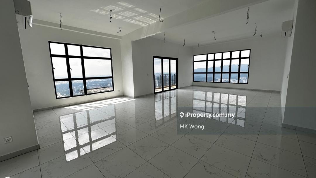 Large Large Nice unit for sell