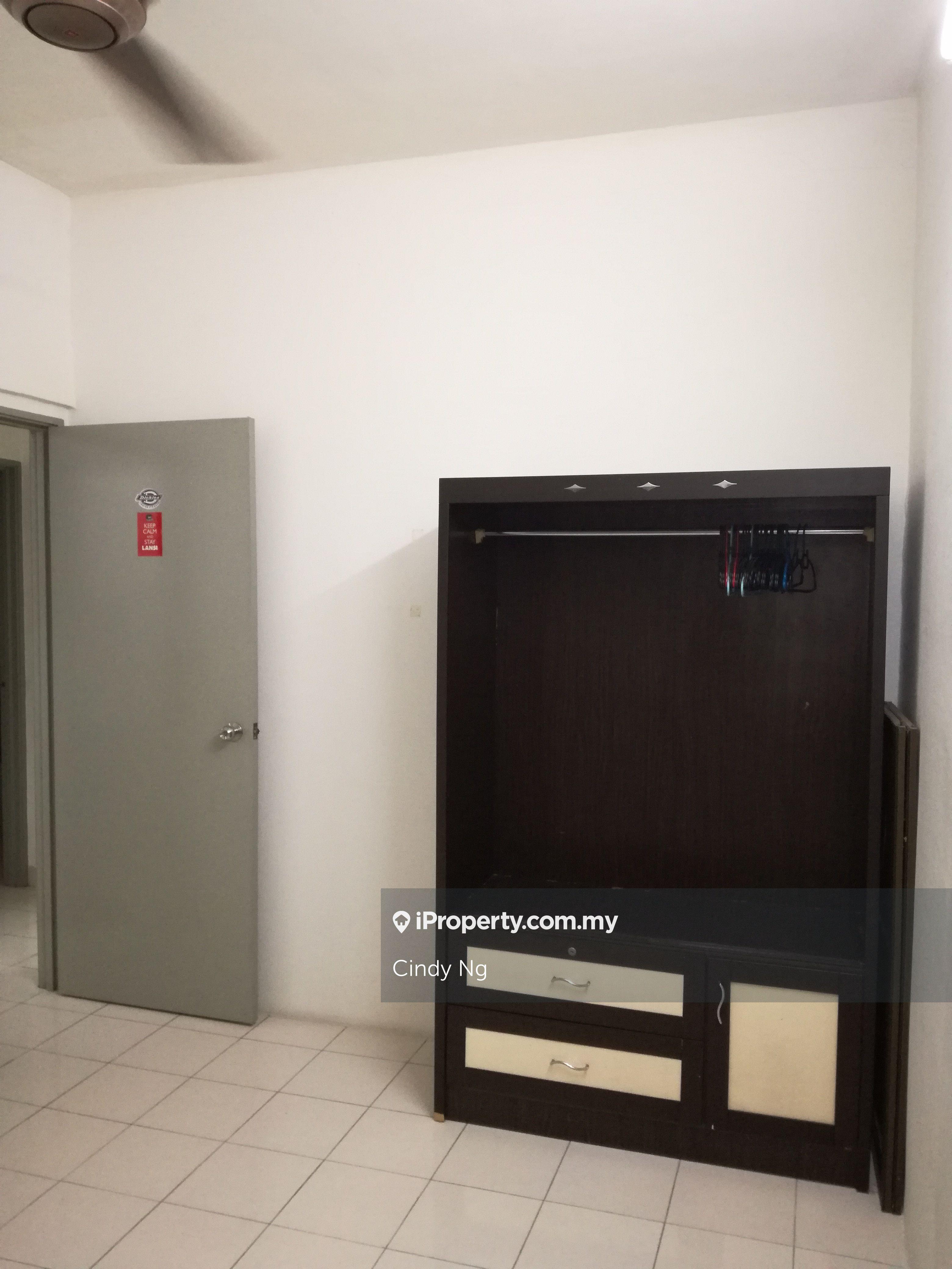Residensi Laguna Apartment Waliking Distance to BRT Station