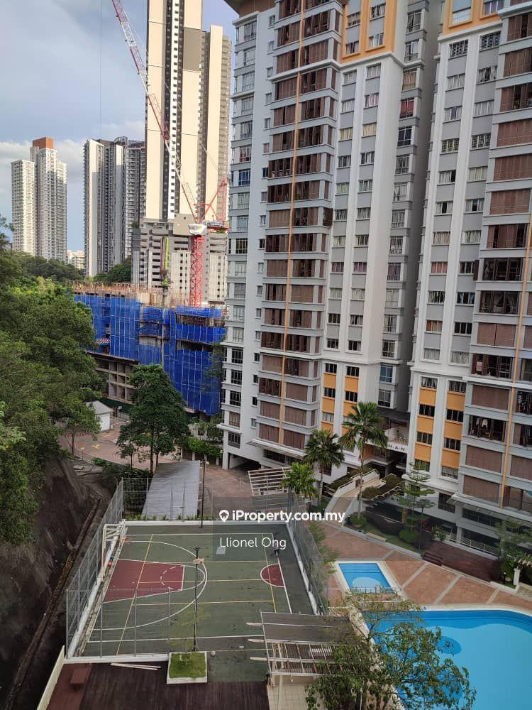 Low Floor unit with pool view at Desa Putra, Wangsa Maju