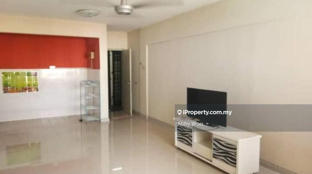 Pangsapuri Subang Suria Shah Alam ( 3 bilik 2 tandas 1 parking )