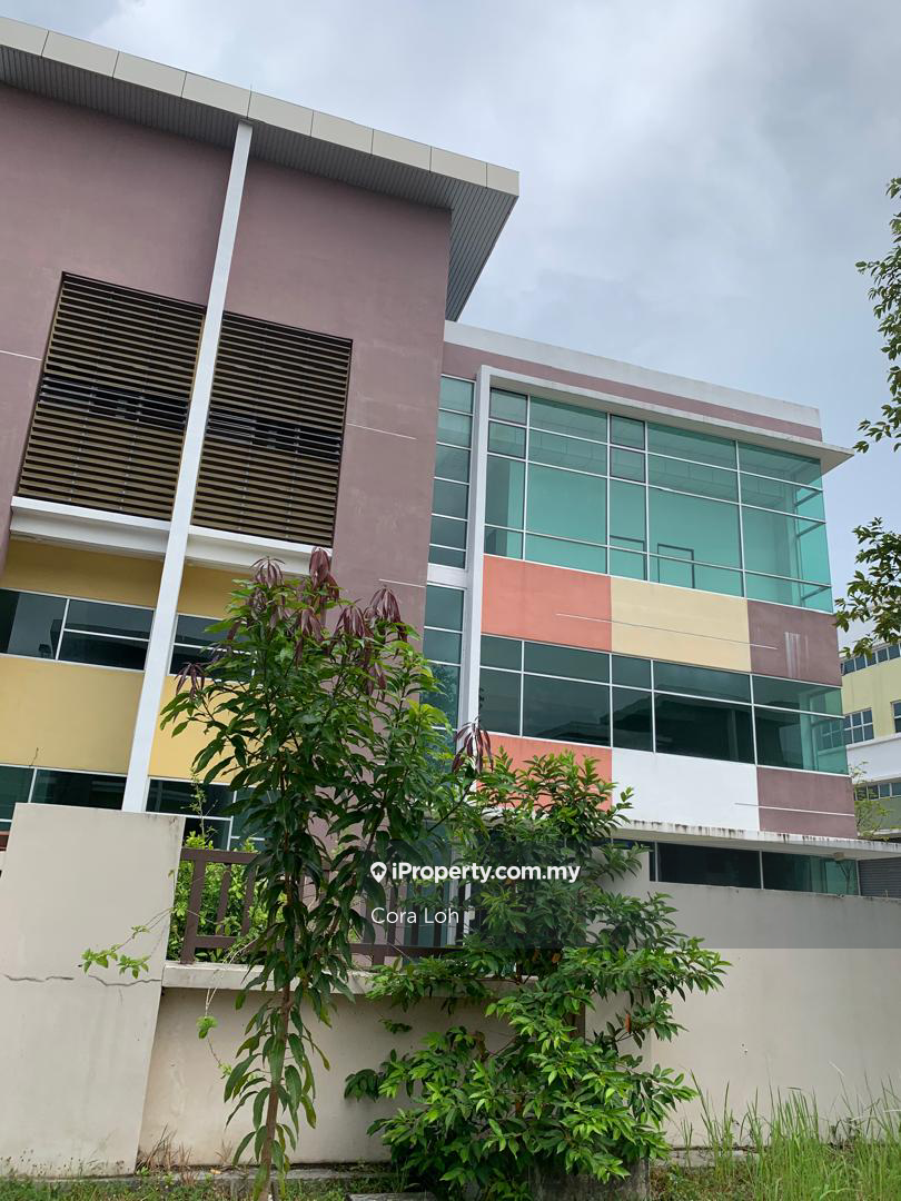 Silc Gelang Patah Semi-Detached Factory For Rent 