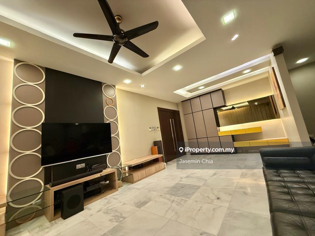Renovated Semi-D For Sale