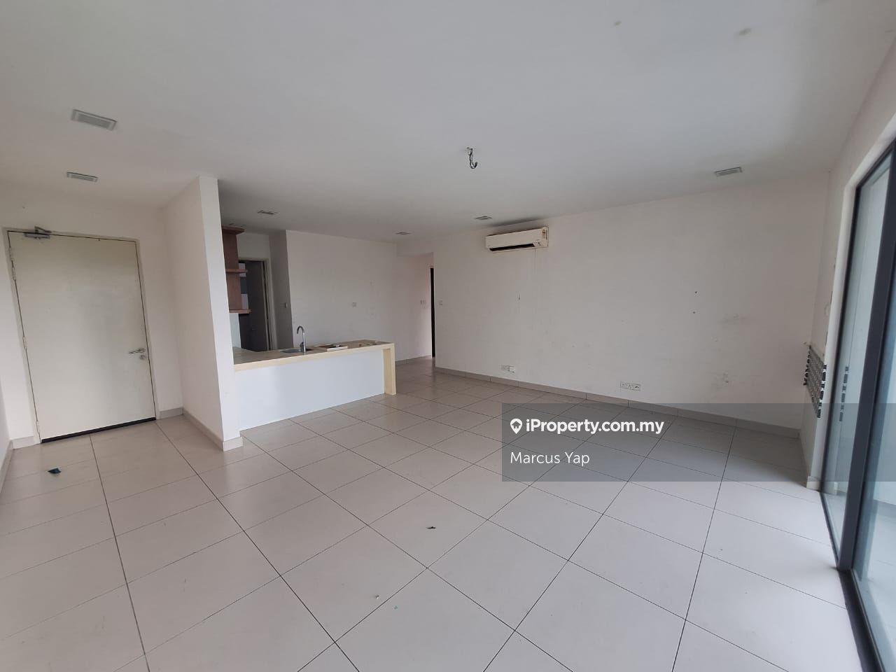 Corner unit sell below market value, many units on hand