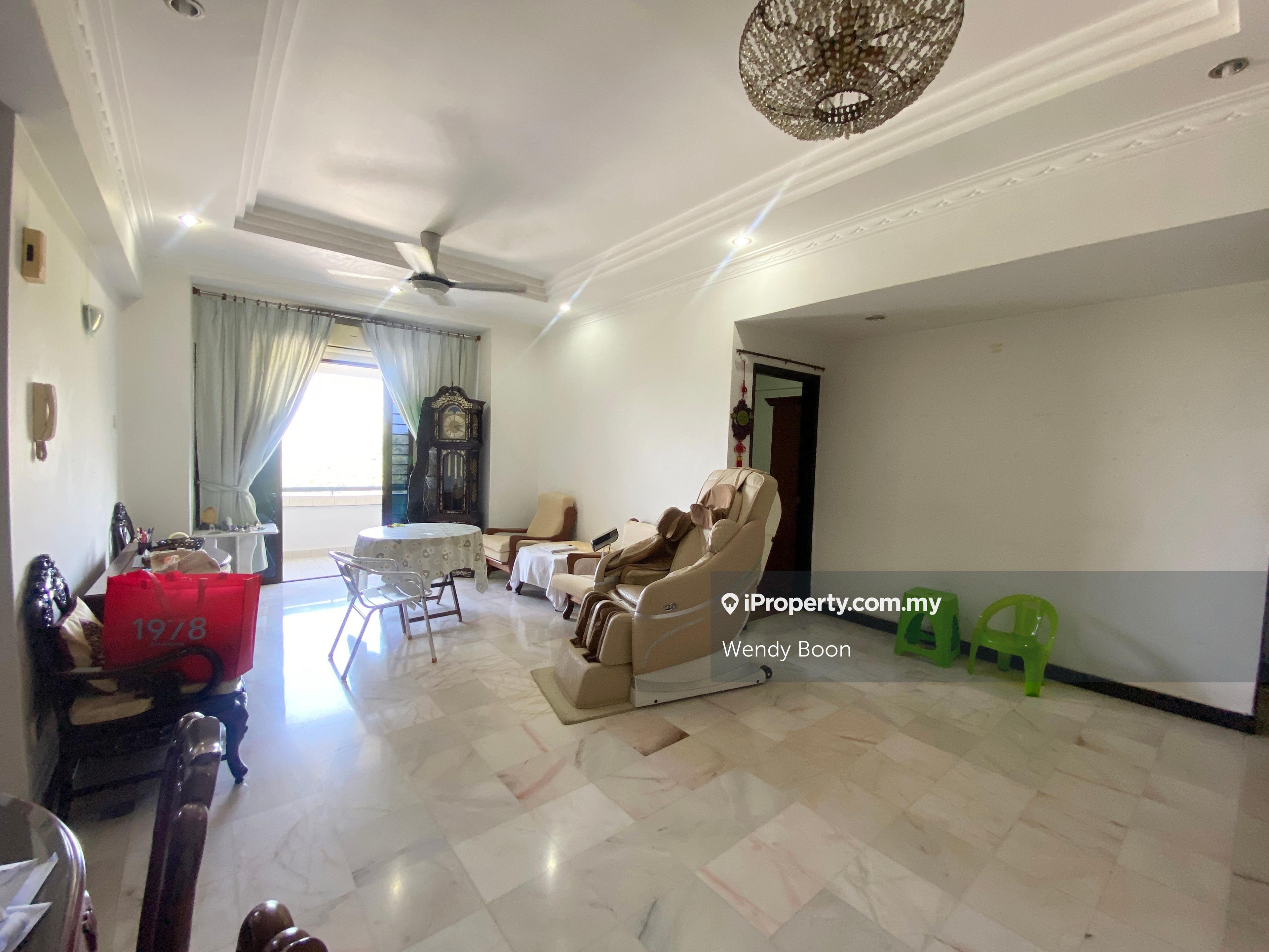 Good condition, Golf course view
