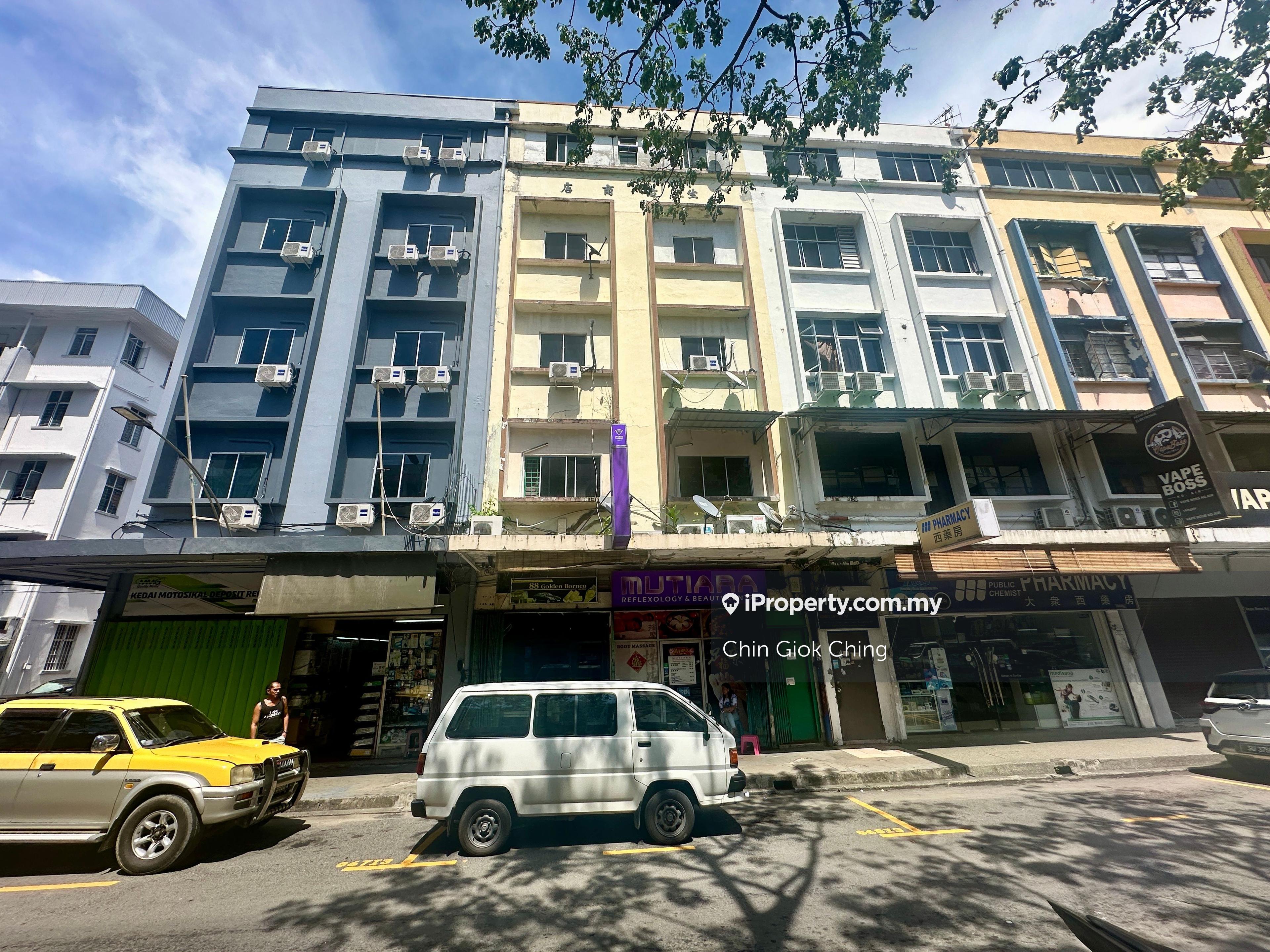 Kampung Air, 5-Storey Shoplot, Kota Kinabalu