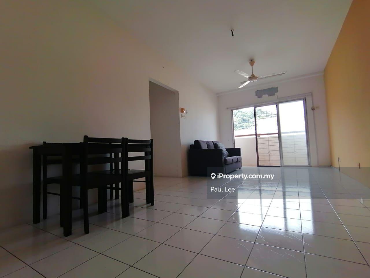 Saraka Apartment Freehold 900sf 3room High Floor Puchong Taman Wawasan