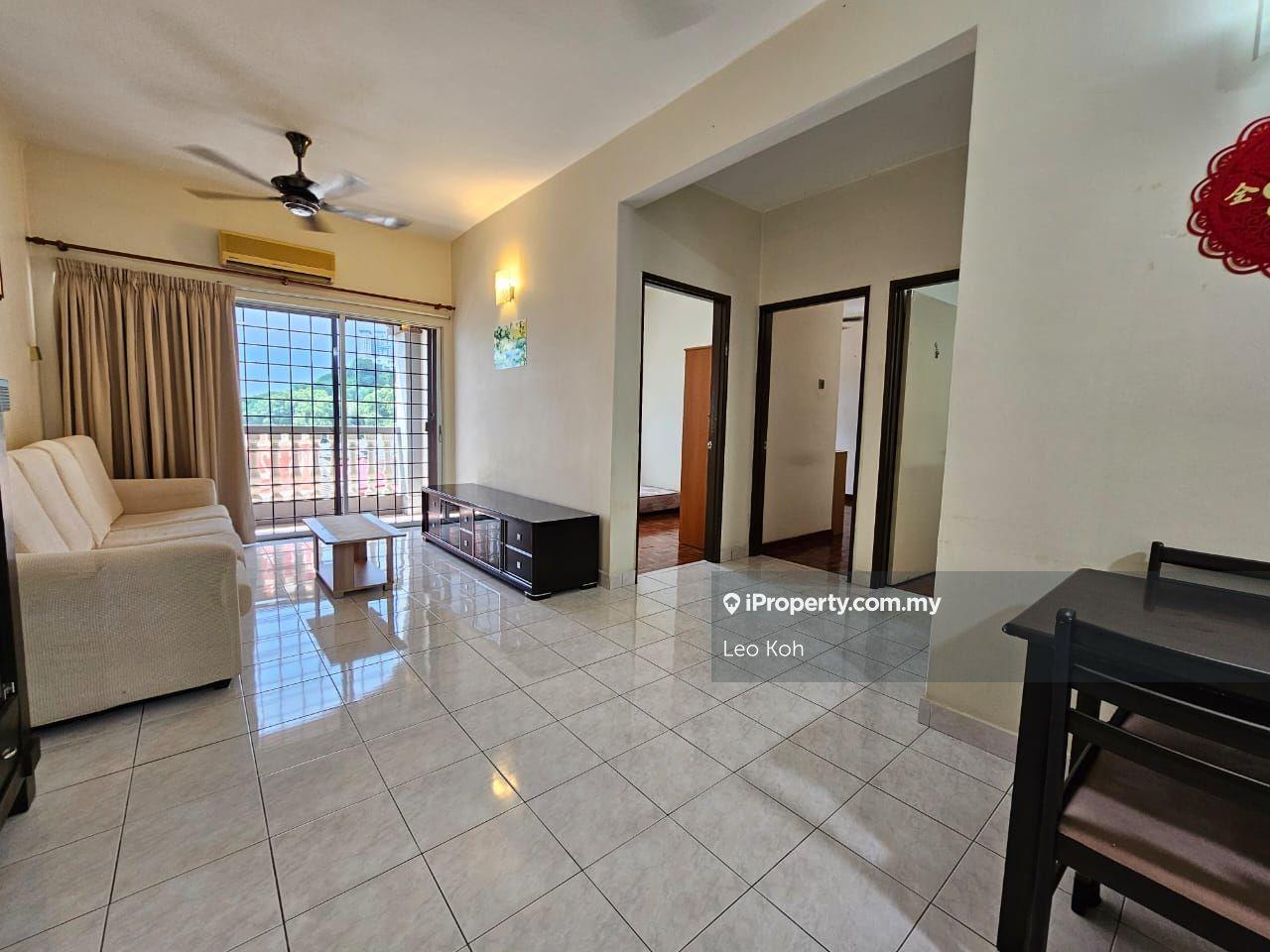Move In Condition, Build In Kitchen Cabinet, Sell with Partial Furnish