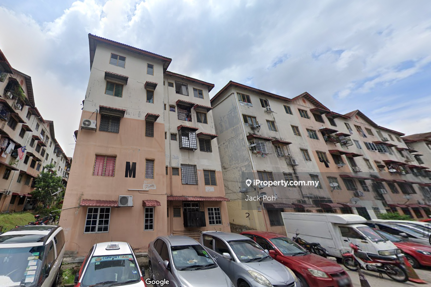 Affordable Apartment at Damansara Damai Petaling Jaya Selangor