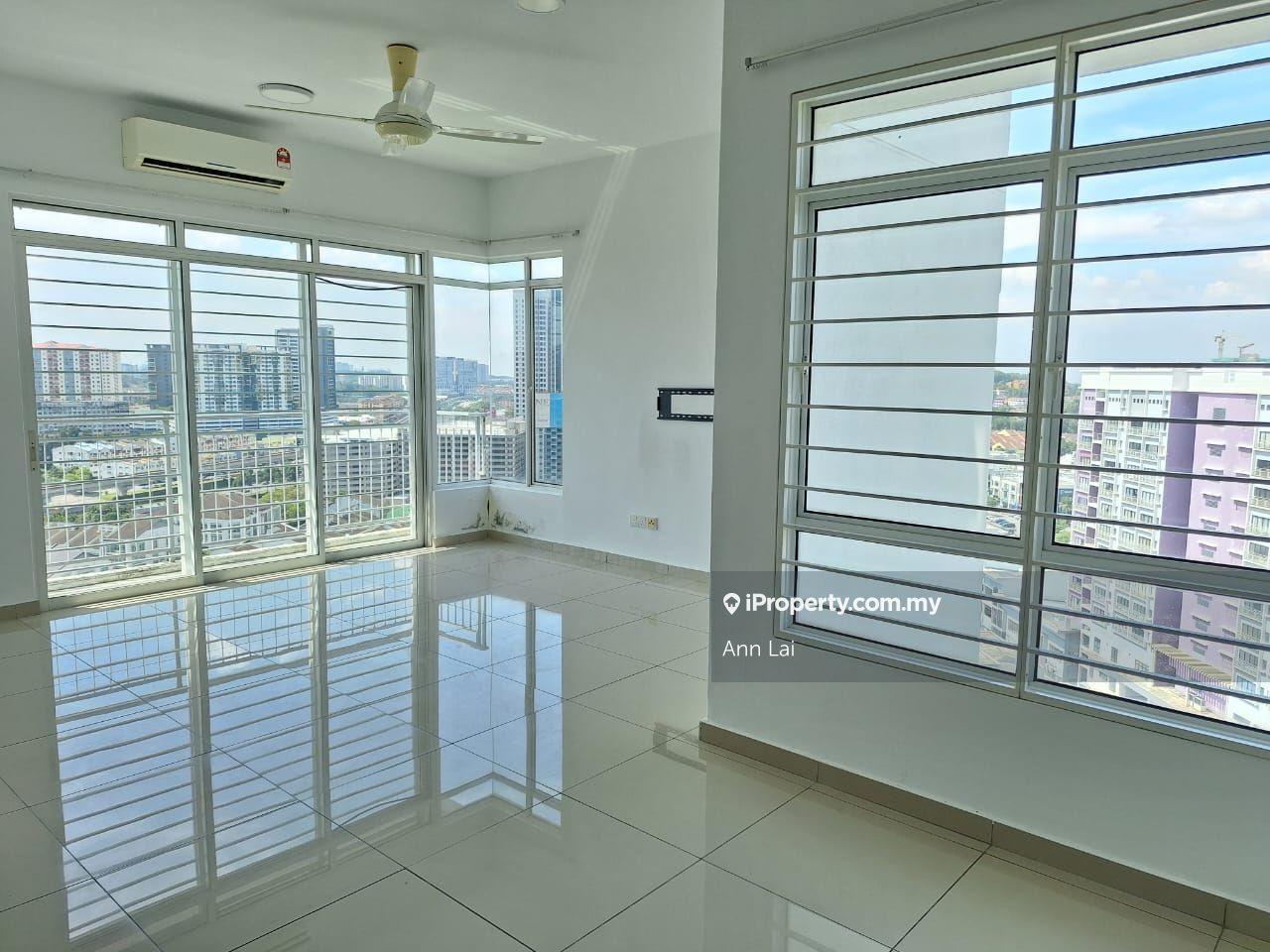 Springville Residence Corner unit 1185sf Near Aeon