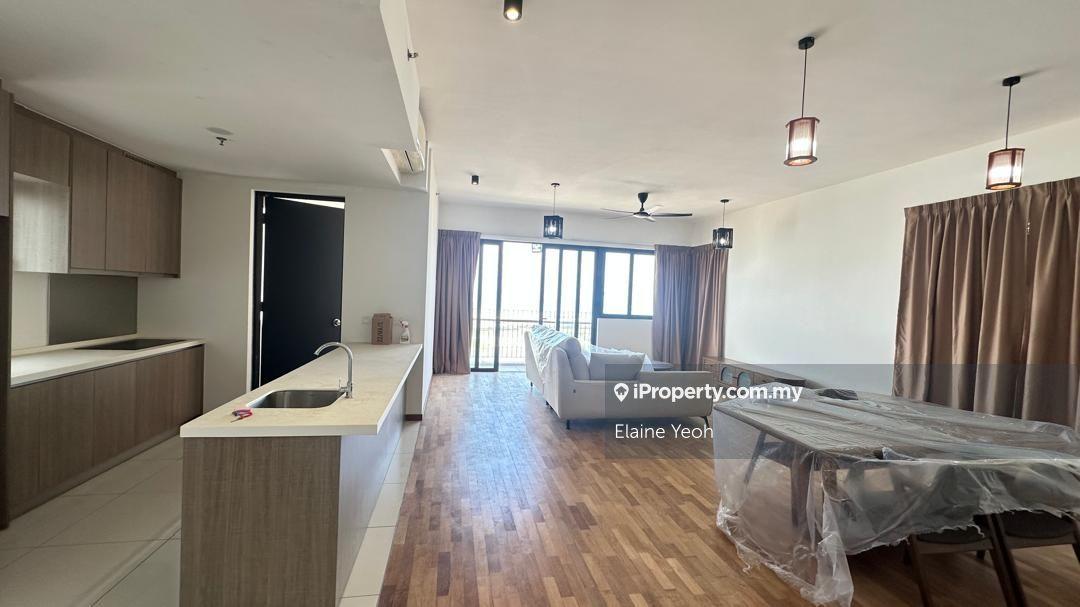 The Tamarind Corner Unit Fully Renovated