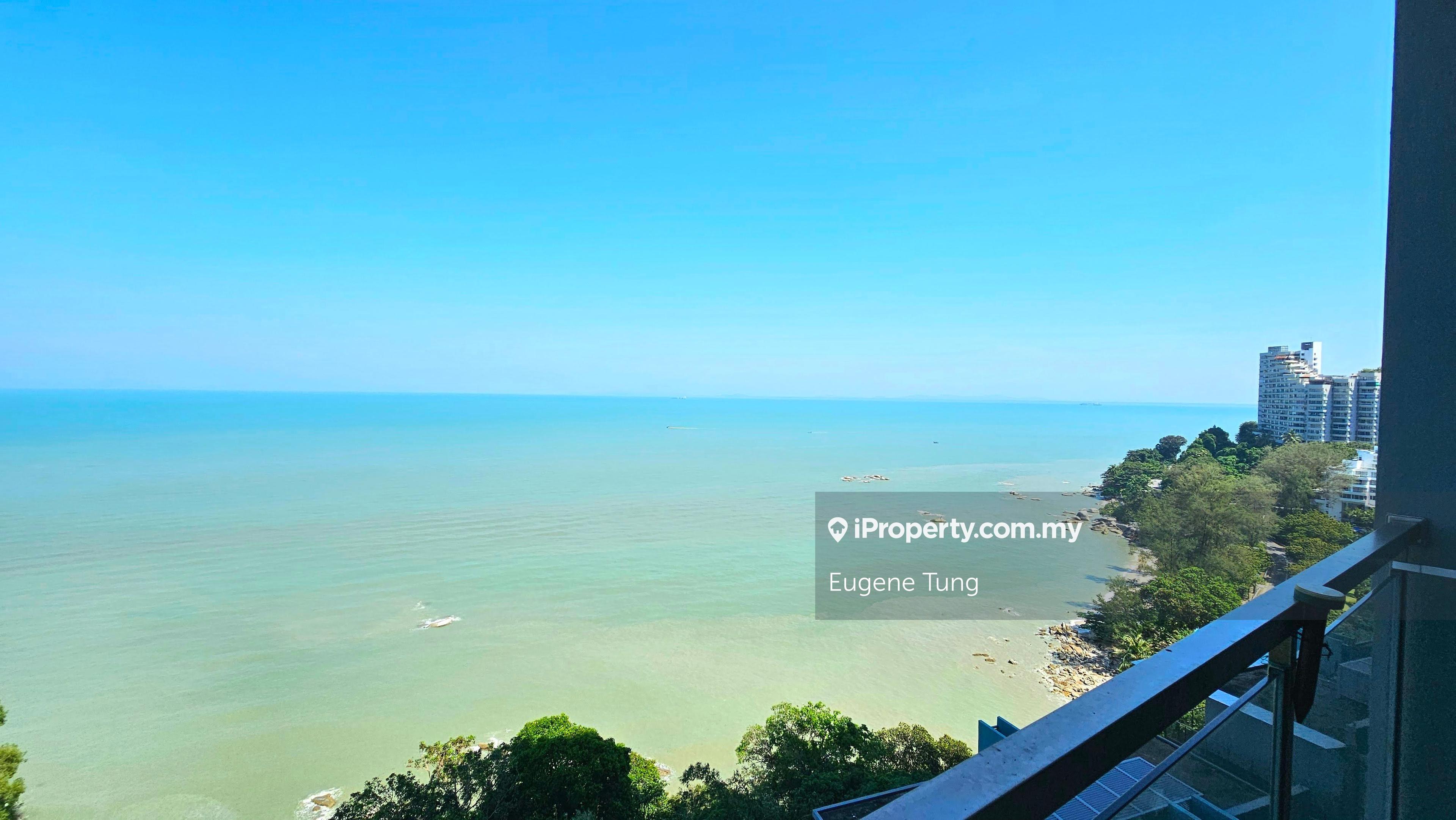 Stunning Seaview, Move-in Condition, 1 Parking bay at the door step