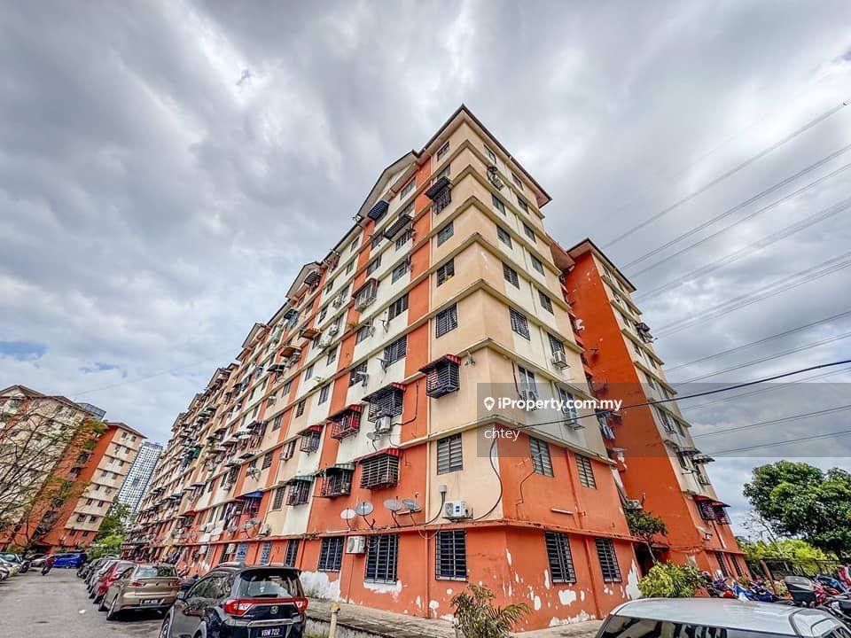 Block 24 Taman Batu Permai Flat at Off Jalan Ipoh Sentul
