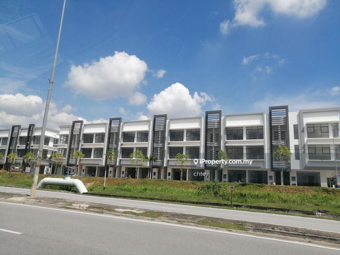 Abadi Heights 3  Storey Shop at Pulau Meranti Bukit Puchong