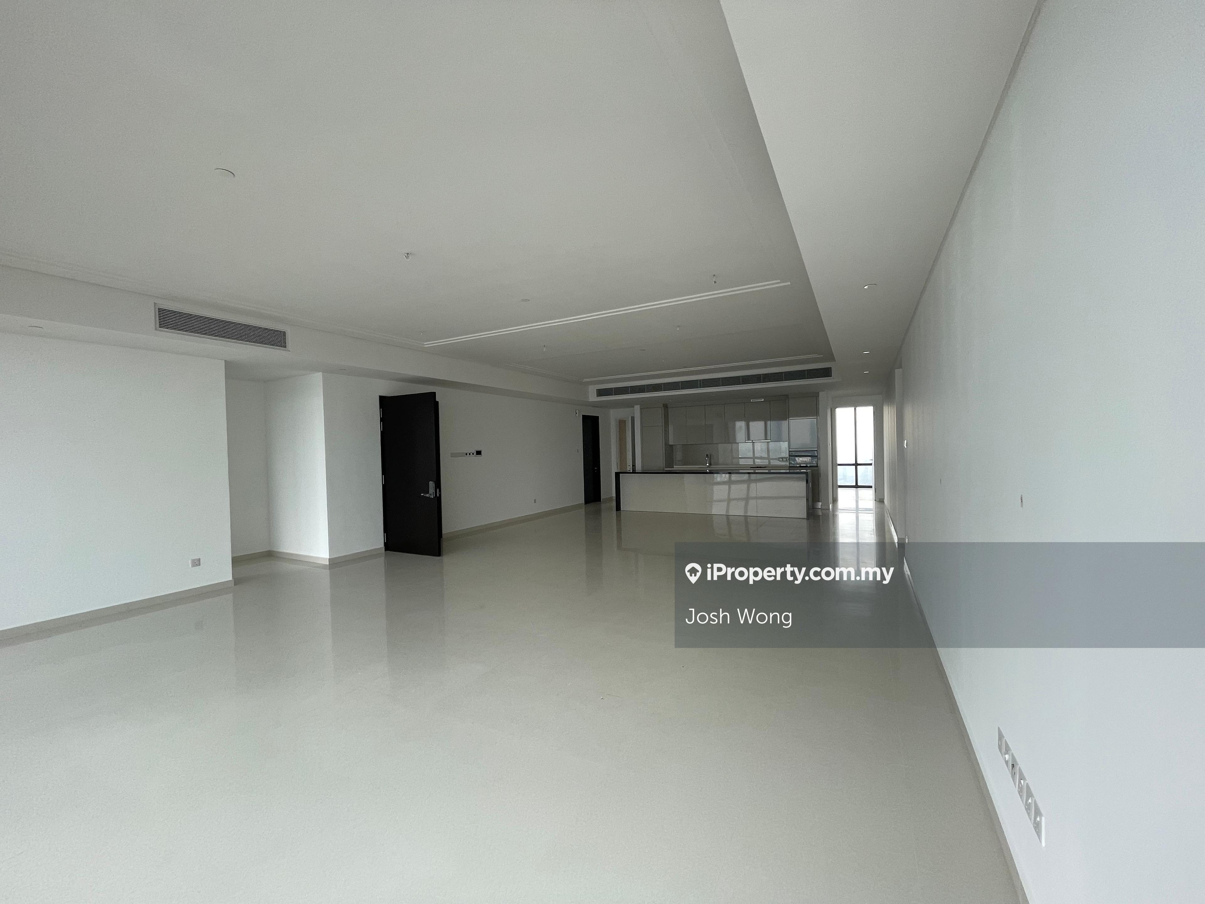 Best Price Unit, Short walk to MRT Station, Integrated Development