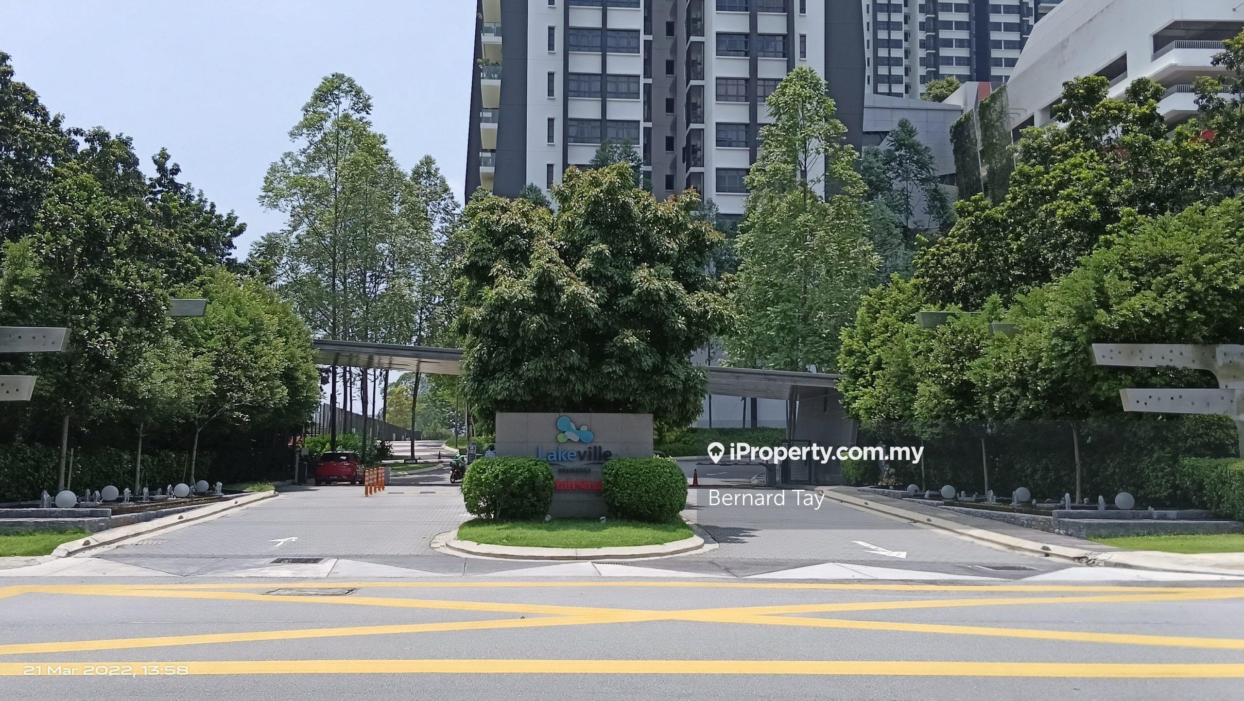 4 Rooms Condo MRT Lakeville Residence Taman Wahyu Jalan Ipoh For Sale