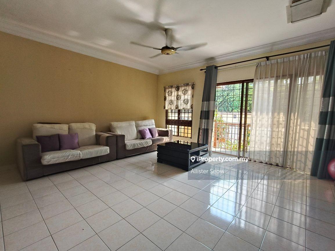 Fully furnish unit