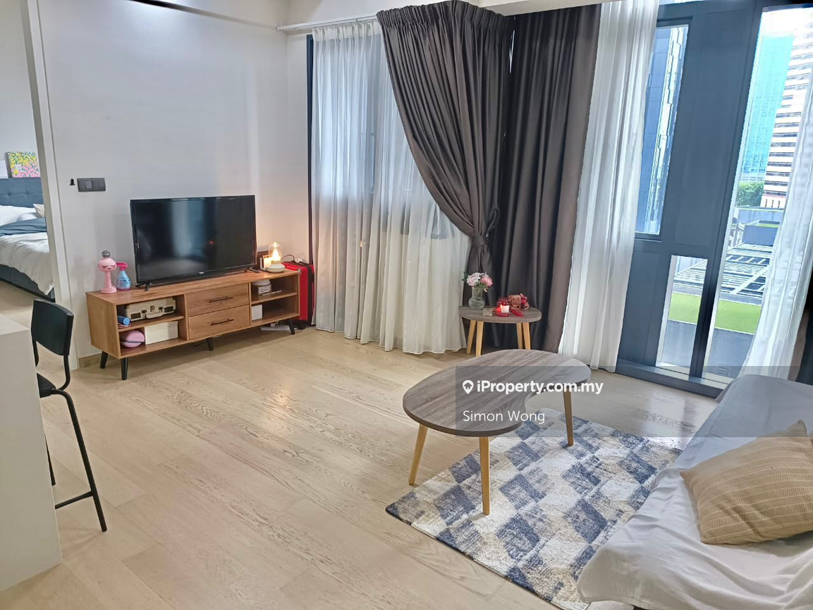 Five star residence corner