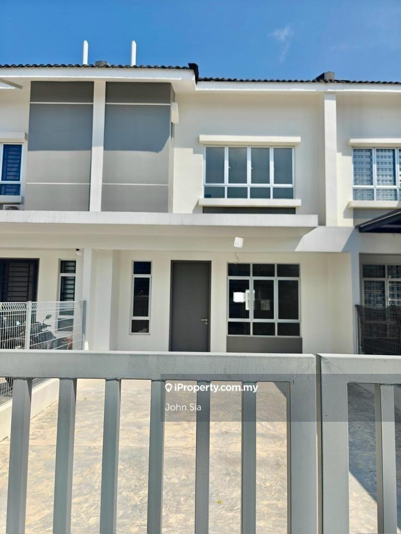 For Sales - Aster Height 2 Storey Terrace @ Gelang Patah 4 Bed 3 Bath