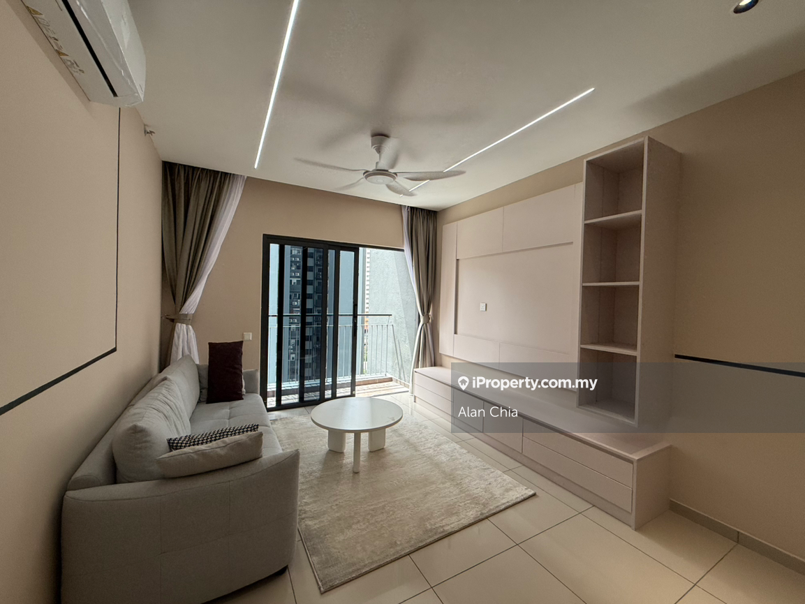 Brand new d quince 4 bedroom actual unit with ID design, makeover guys