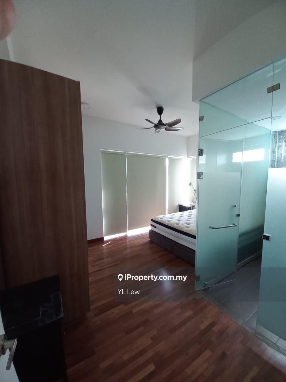 Fully Furnished near LRT University Malaya