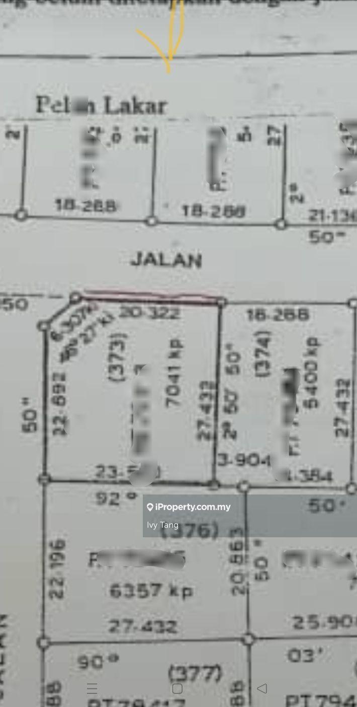 Bungalow lot for sale urgent !