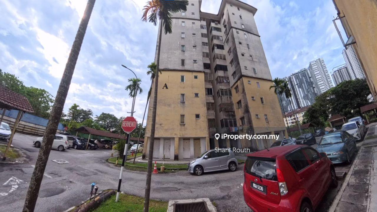 Partially Furnished Bayu Suria Apartment  (Summerfields Apartments)