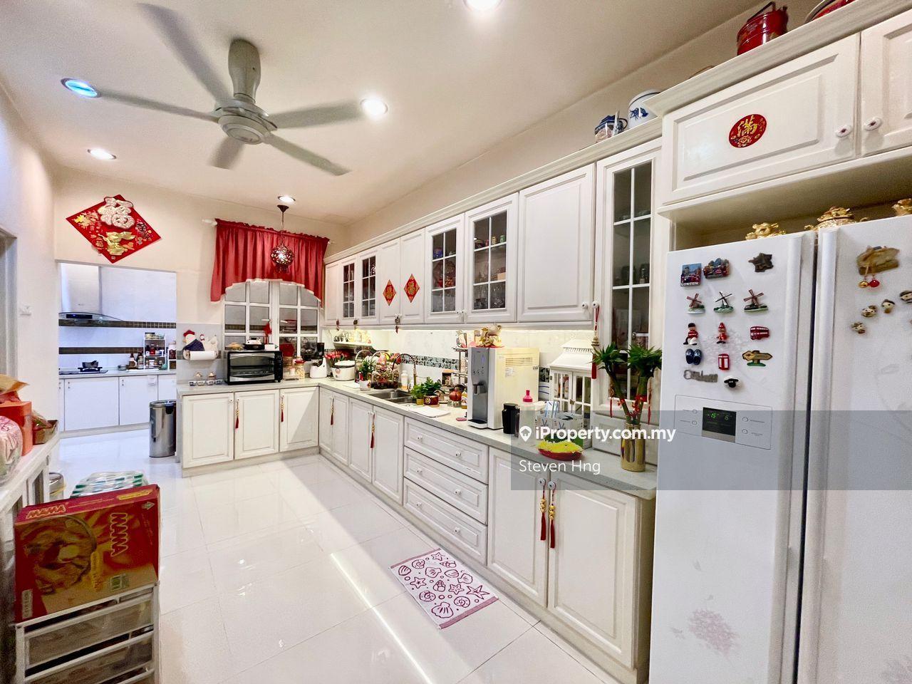 2 Storey Semi D Fully Furnished @ Lebuhraya Mas Greenlane