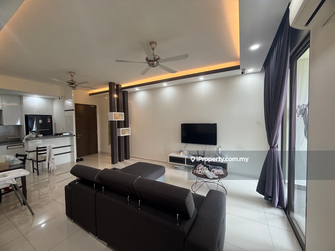 Fully furnished ready to move in golf view 2 parking