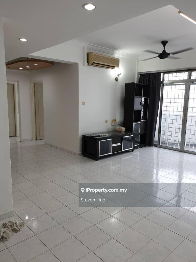 U Garden Partially Furnished Unit in Gelugor close to USM