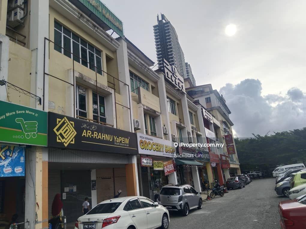 Mainroad facing, lively area, strategic location, tenanted, Penang
