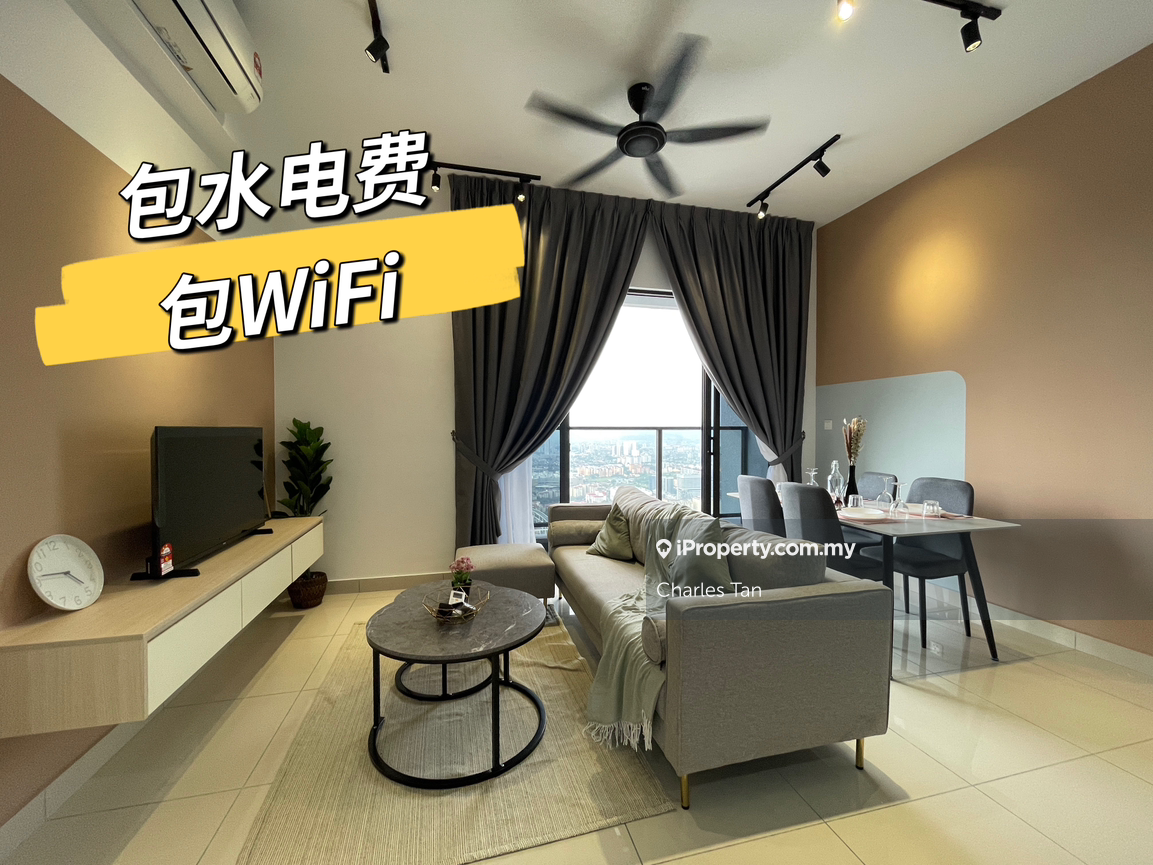 Designer Suites 2r2b KLCC view for rent! Newly completed 